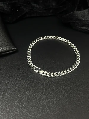 Cuban Link Chain Bracelet