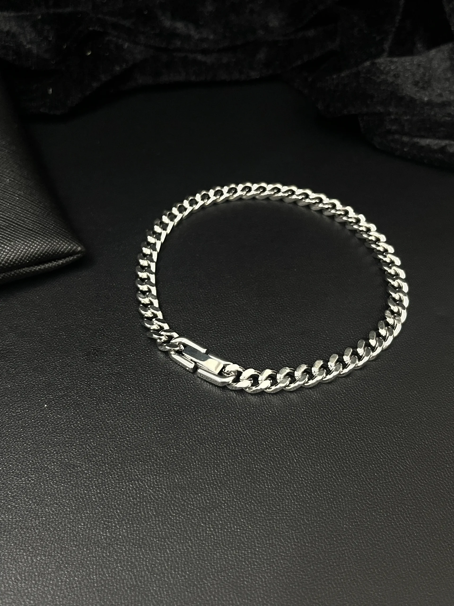 Cuban Link Chain Bracelet