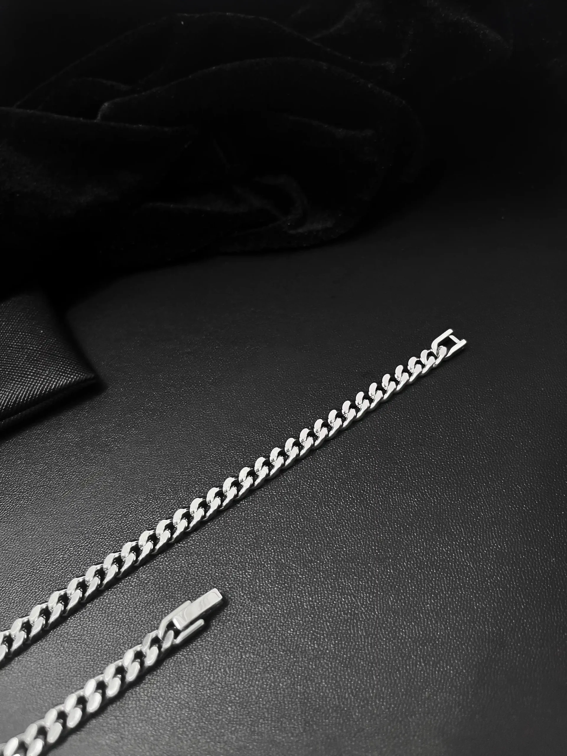Cuban Link Chain Necklace - Image 2